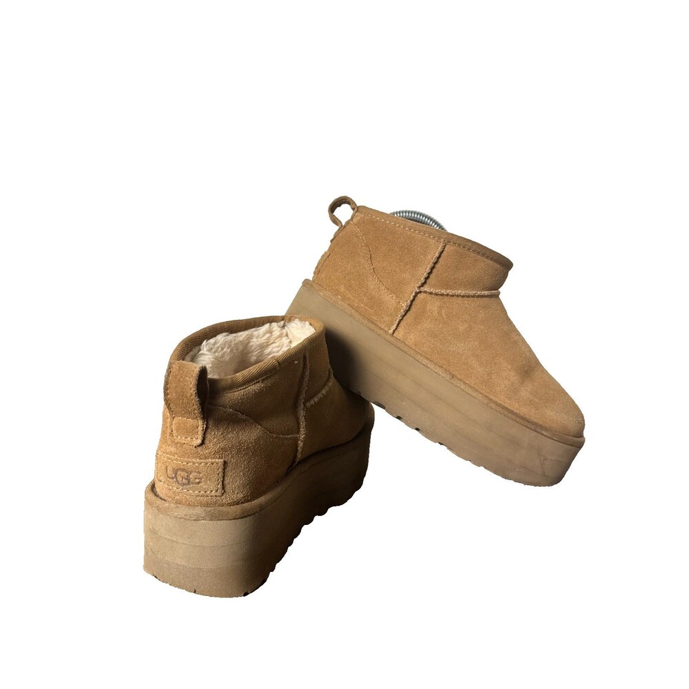 UGG Classic Platform Boots Chestnut Suede Women 7 Cozy Chunky Fall